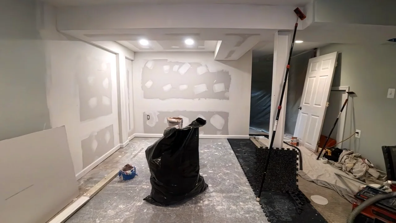 Smart General Contractors crew at a residential job site